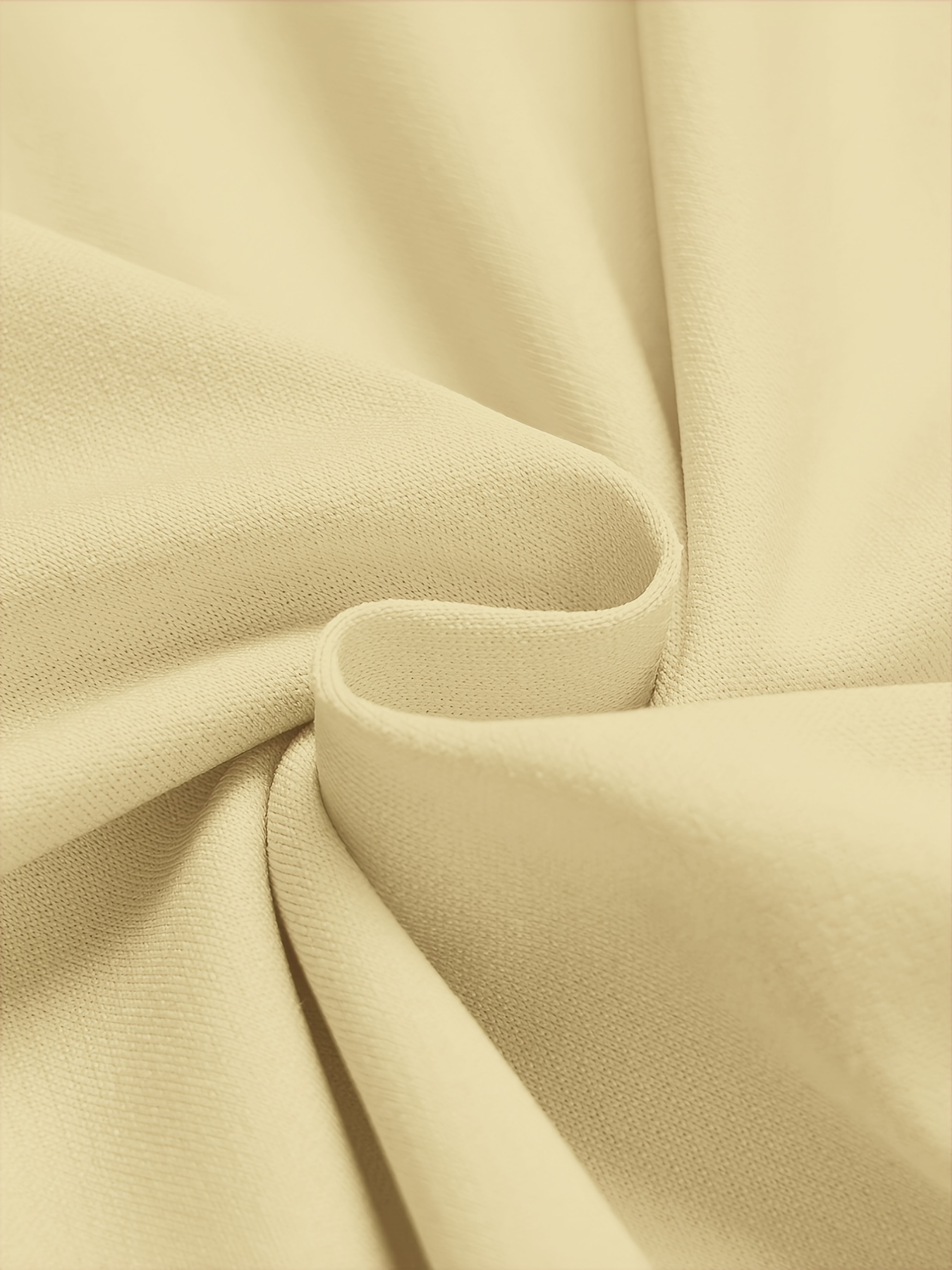 The Boston 1997 Men's Crew Neck T-Shirt, a Simple and Classic Design, a Versatile and Fashionable T-shirt