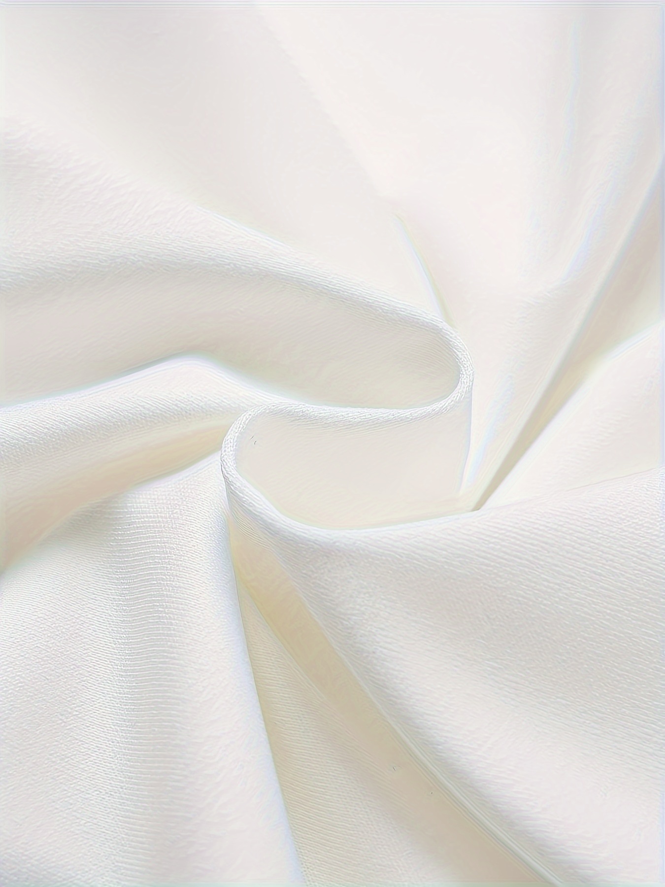 The Boston 1997 Men's Crew Neck T-Shirt, a Simple and Classic Design, a Versatile and Fashionable T-shirt