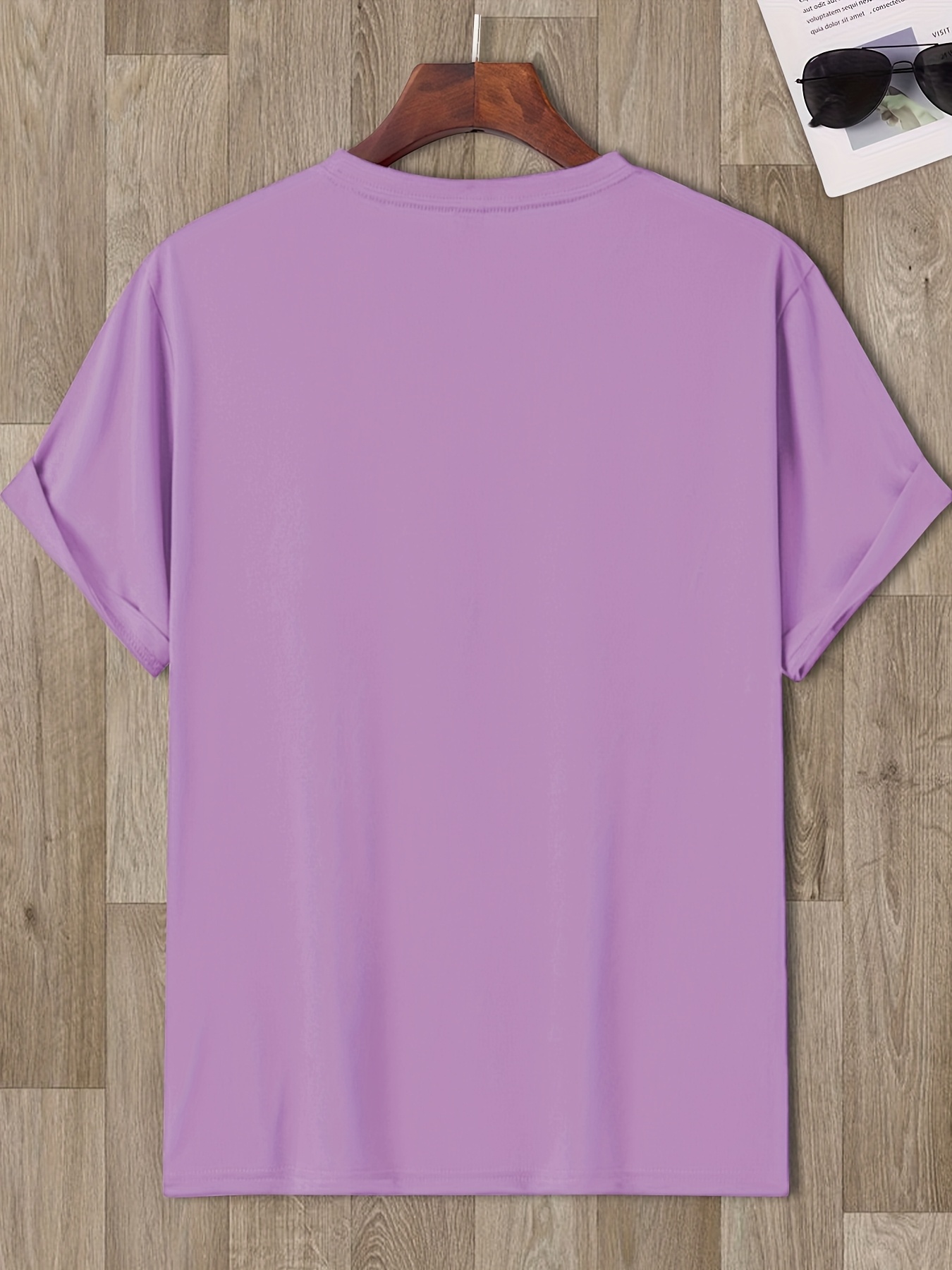 The Boston 1997 Men's Crew Neck T-Shirt, a Simple and Classic Design, a Versatile and Fashionable T-shirt