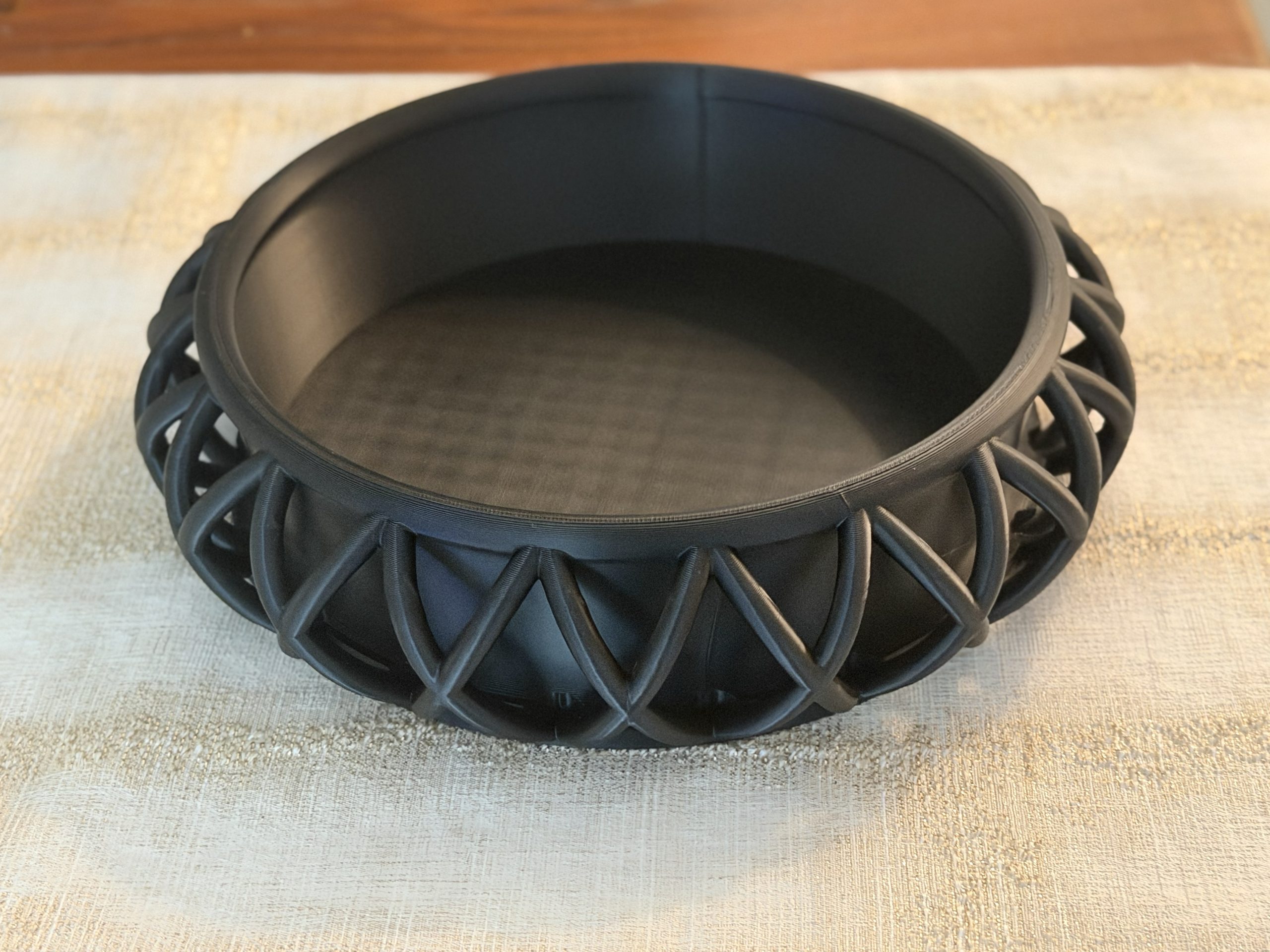 3D printed woven basket-style key tray