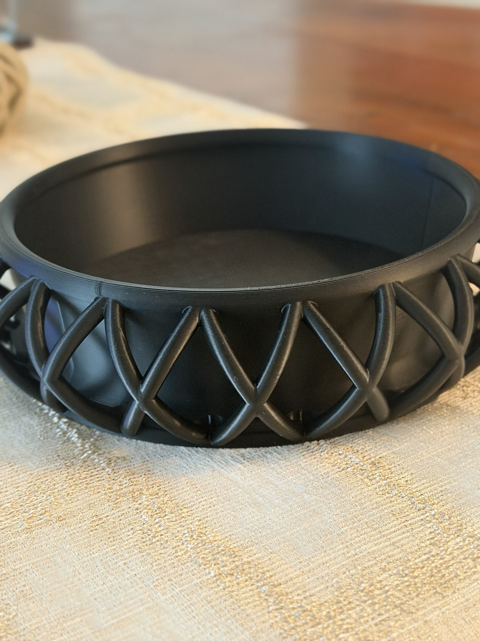 3D printed woven basket-style key tray